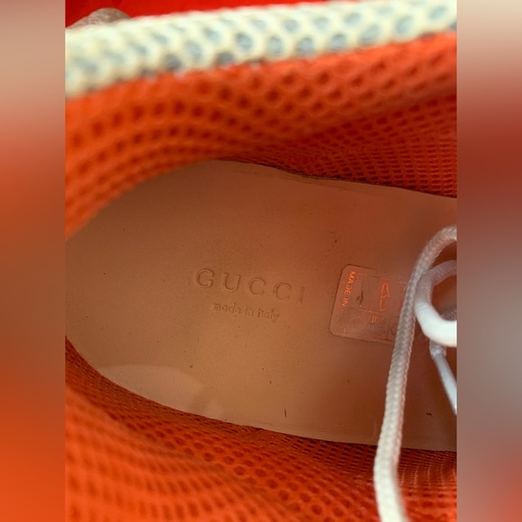 Gucci Flashtrek Sneakers - Picture 5 of 9